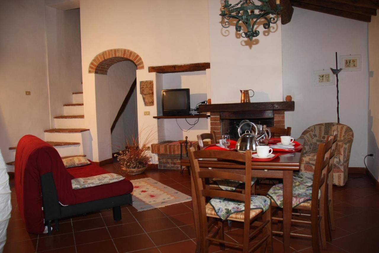 رابولانو تيرمي Podere La Chiusella B&B المظهر الخارجي الصورة