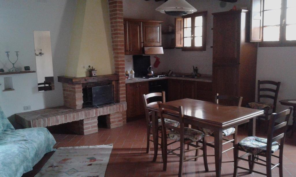 رابولانو تيرمي Podere La Chiusella B&B المظهر الخارجي الصورة
